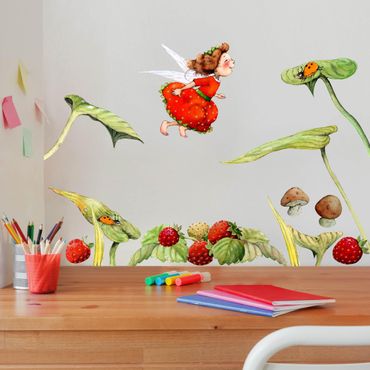 Naklejka na ścianę - Truskawkowa wróżka - zestaw z liśćmi i truskawkami