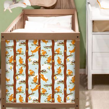 Okleina meblowa do pokoju dziecięcego - Śliczny wzór dla dzieci z wiewiórkami i małymi ptaszkami