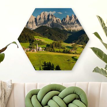 Obraz heksagonalny z drewna - Geislerspitzen w Południowym Tyrolu