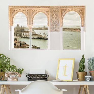 Naklejka na ścianę - Ornatowe okno Venice Lagoon