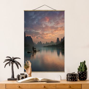 Plakat z wieszakiem - Wschód słońca nad rzeką Chińską