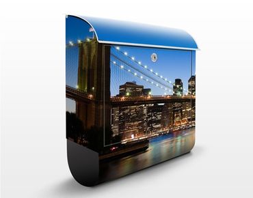 Skrzynka na listy - Most Brooklyński w Nowym Jorku