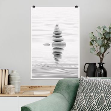 Plakat - Kamienna wieża w wodzie, czarno-biała