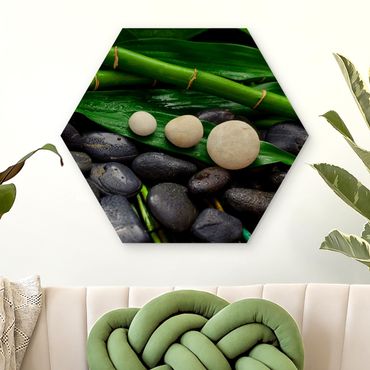Obraz heksagonalny z drewna - Zielony bambus z kamieniami Zen