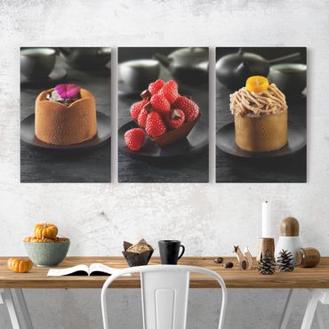 Obraz na płótnie 3-częściowy - Tartaletki czekoladowe z malinami