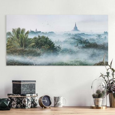 Obraz na płótnie - Poranna mgła nad dżunglą Bagan