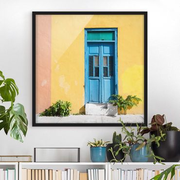 Plakat w ramie - Kolorowa ściana Niebieskie drzwi
