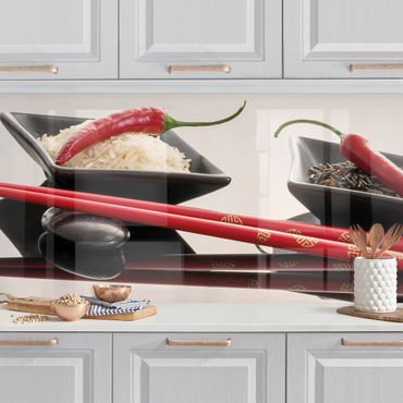 Panel ścienny do kuchni - Czerwone chilli w miseczkach ryżowych