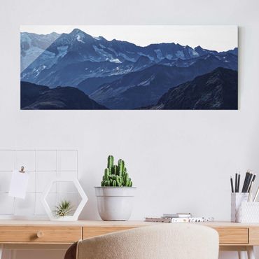 Obraz na szkle - Panorama błękitnych gór