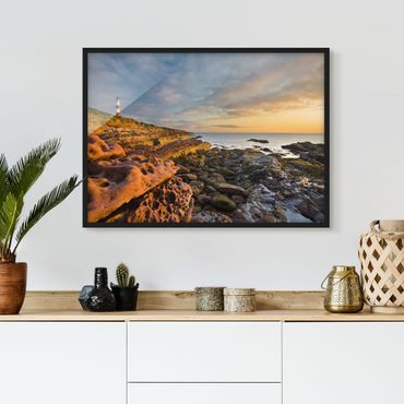 Plakat w ramie - Tarbat Ness Morze i latarnia morska o zachodzie słońca