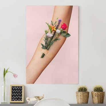 Obraz na płótnie - Ręka z kwiatami