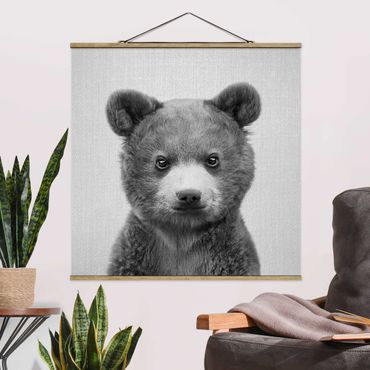 Plakat z wieszakiem - Baby Bear Bruno Black And White - Kwadrat 1:1
