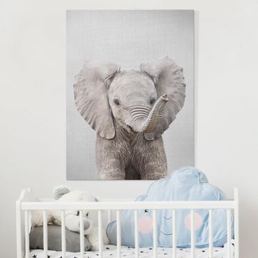 Obraz na płótnie - Baby Elephant Elsa - Format pionowy 3:4
