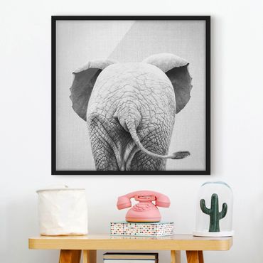 Obraz w ramie - Baby Elephant From Behind Black And White