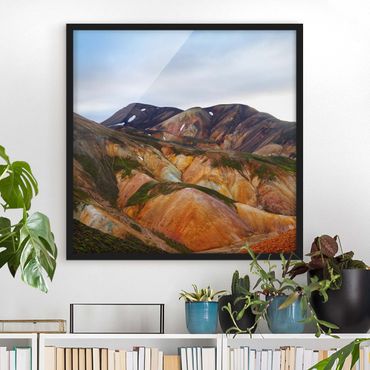 Plakat w ramie - Kolorowe góry na Islandii