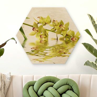 Obraz heksagonalny z drewna - Eleganckie wody orchidei