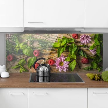 Panel szklany do kuchni - Kwiaty Maliny Mięta