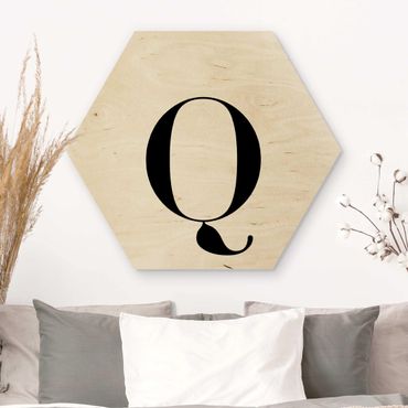 Obraz heksagonalny z drewna - Biała litera Szeryf Q