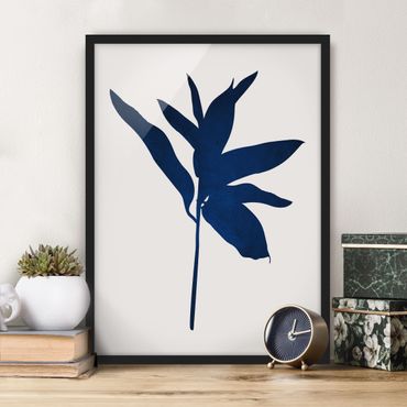 Plakat w ramie - Grafika roślinna - niebieska