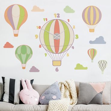Naklejka na ścianę - Zegar z balonem na gorące powietrze