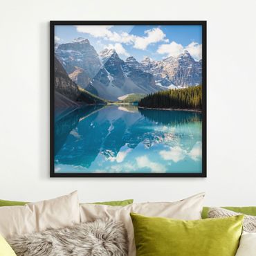 Plakat w ramie - Kryształowo czyste jezioro górskie