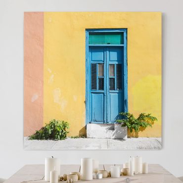 Obraz na płótnie - Kolorowa ściana Niebieskie drzwi