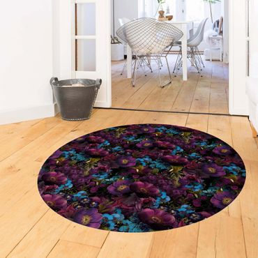 Okrągły dywan winylowy - Purpurowe kwiaty z niebieskimi kwiatami