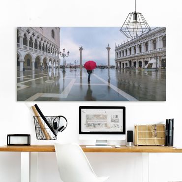 Obraz na płótnie - Czerwona parasolka w Wenecji