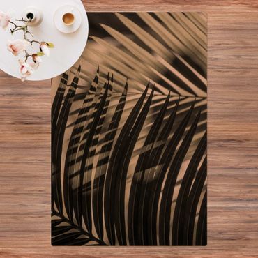 Mata korkowa - Gra cieni na liściu palmy