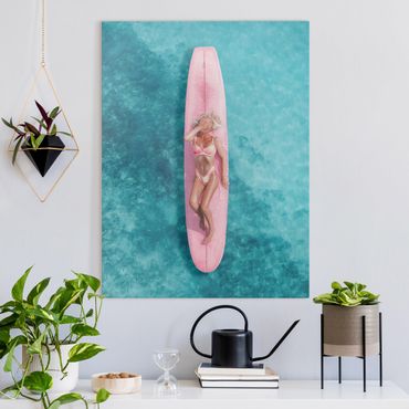 Obraz na płótnie - Surfer Girl With Pink Board - Format pionowy 3:4