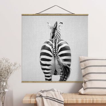 Plakat z wieszakiem - Zebra From Behind Black And White - Kwadrat 1:1