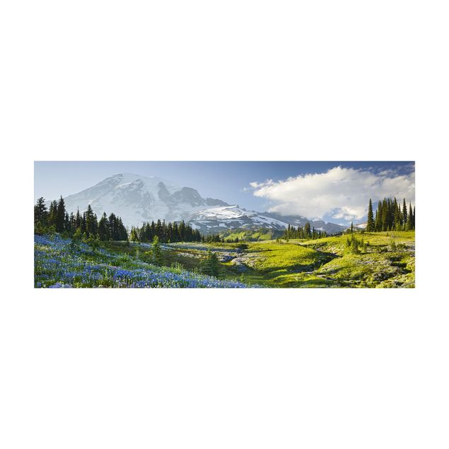 dywan w kwiaty Mountain Meadow With Blue Flowers in Front of Mt. Rainier