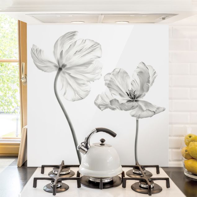 Dekoracja do kuchni Dwa delikatne białe tulipany