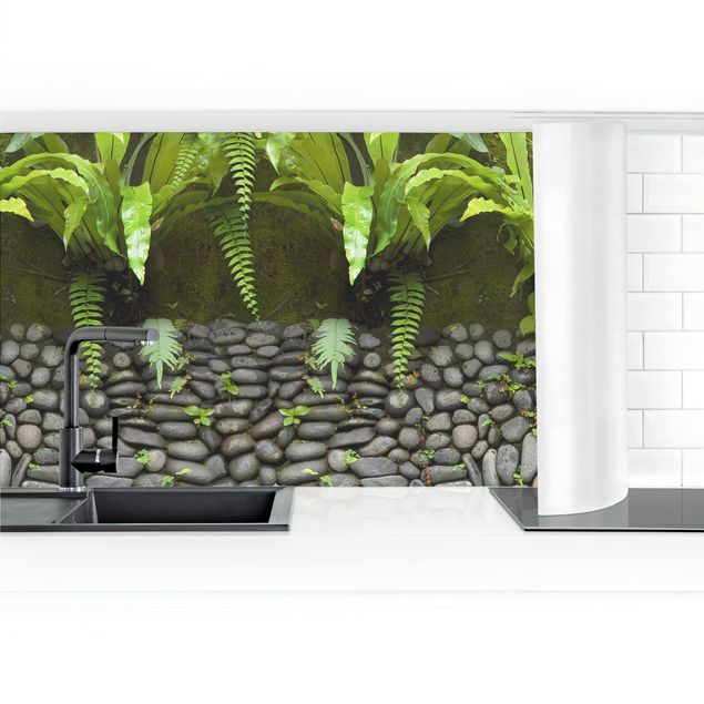 Panel ścienny do kuchni - Kamienny mur z roślinami