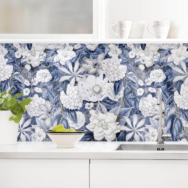 Dekoracja do kuchni Białe kwiaty na tle błękitu