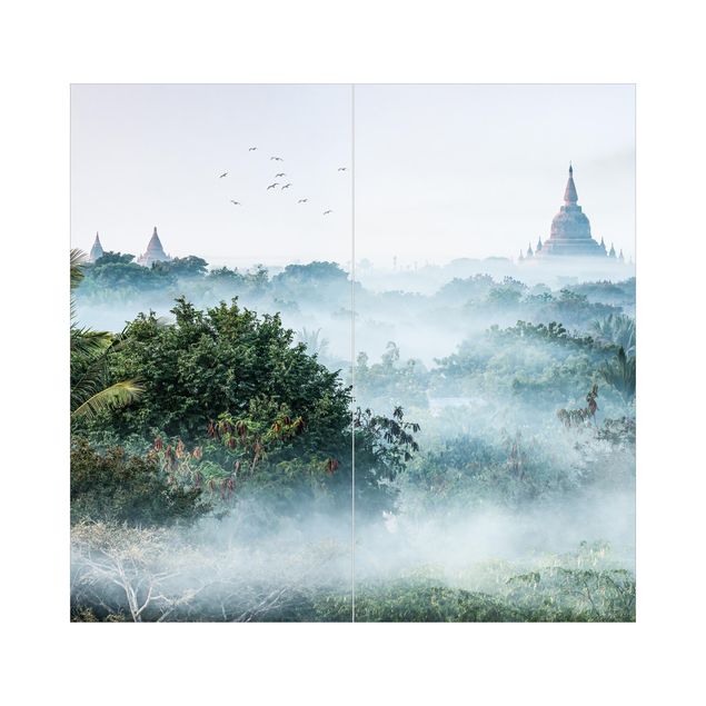 Tylna ścianka prysznicowa - Morning Fog Over The Jungle Of Bagan