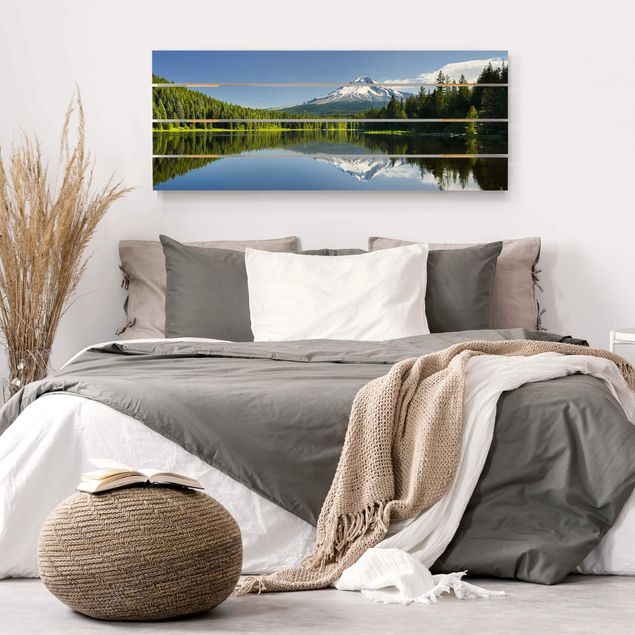 Obrazy na ścianę Wulkan z odbiciem wody