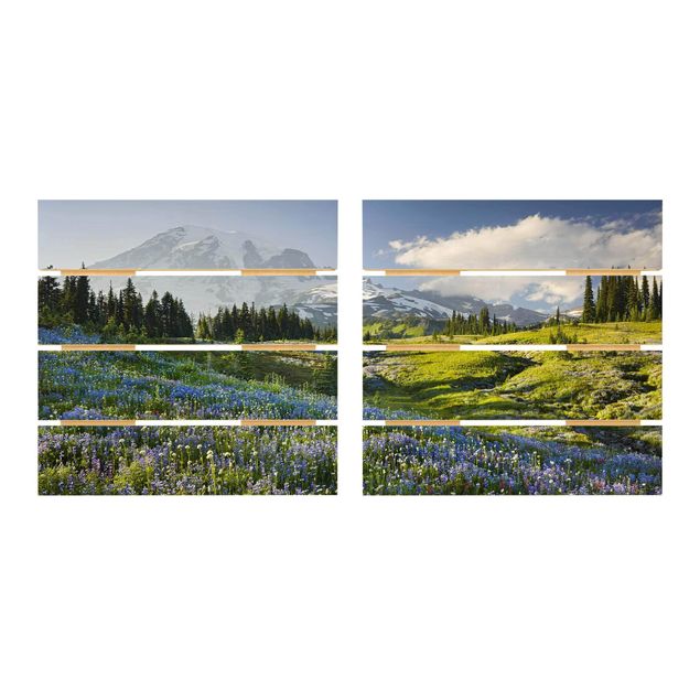 Obrazy z drewna Mountain Meadow With Blue Flowers in Front of Mt. Rainier
