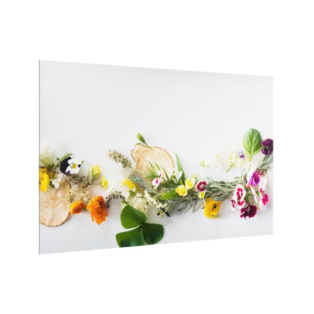 Panel szklany do kuchni - Świeże zioła z jadalnymi kwiatami