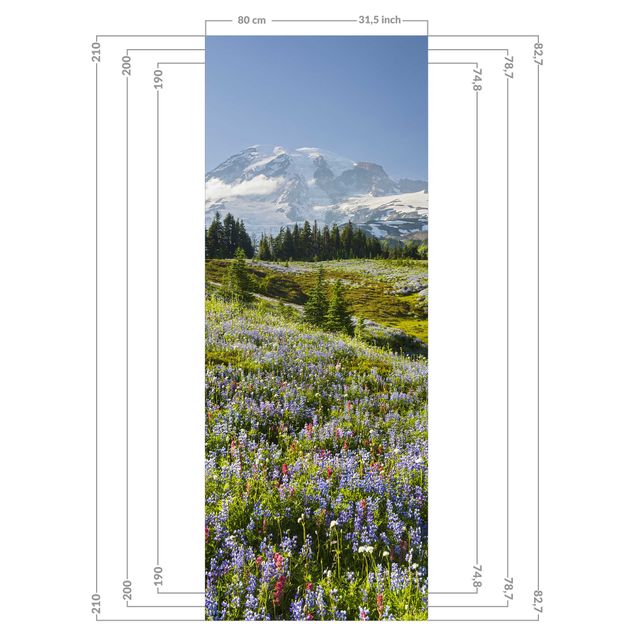 Tylna ścianka prysznicowa - Mountain Meadow With Blue Flowers in Front of Mt. Rainier