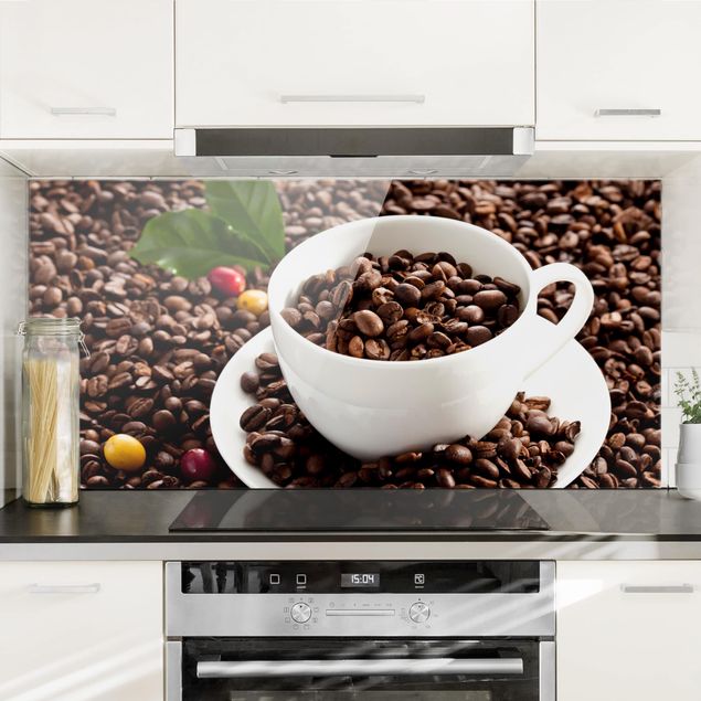 Dekoracja do kuchni Filiżanka do kawy z palonymi ziarnami kawy