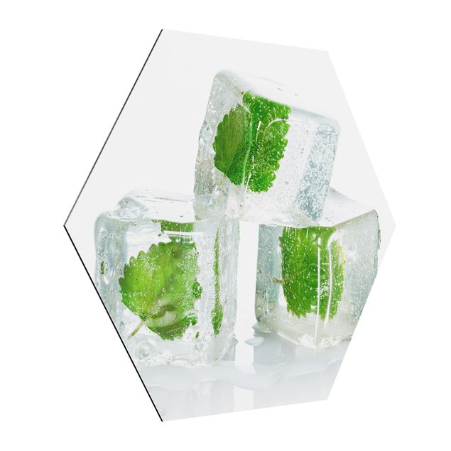 Obraz heksagonalny z Alu-Dibond - Trzy kostki lodu z melisą cytrynową