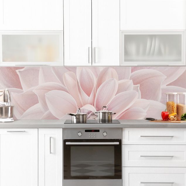 Panele szklane do kuchni Dahlia w kolorze pudrowego różu