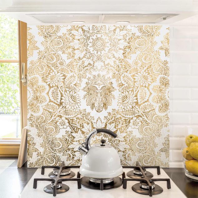 Dekoracja do kuchni Antyczna tapeta barokowa w kolorze złotym