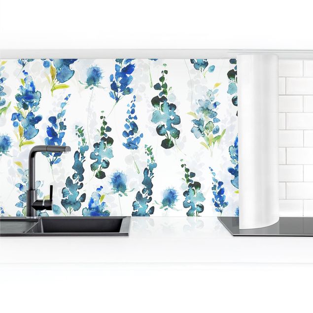 Panel szklany do kuchni Kwiatowy splendor w kolorze niebieskim