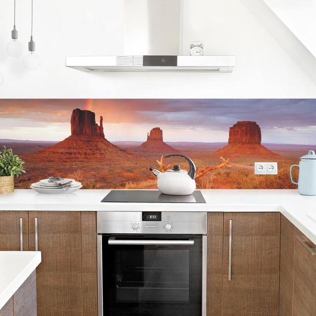 Panele szklane do kuchni Monument Valley o zachodzie słońca