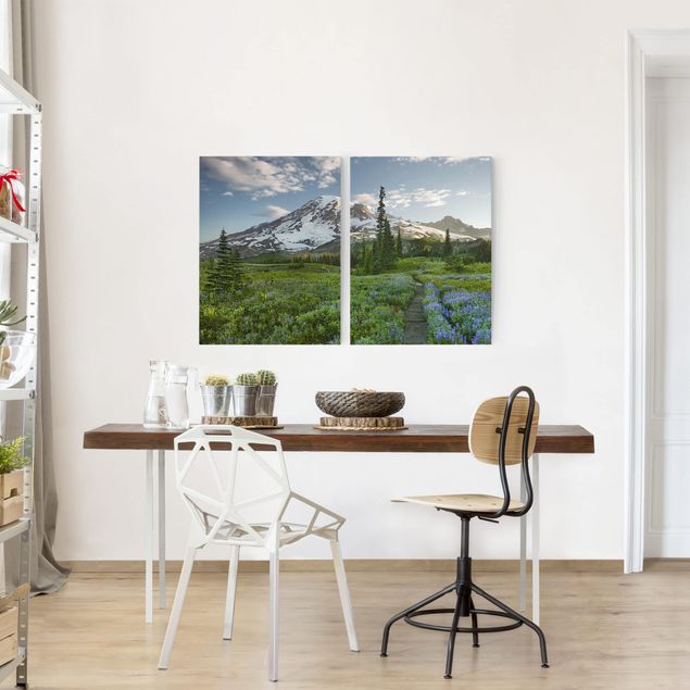 Nowoczesne obrazy do salonu Ścieżka łąkowa z widokiem na góry