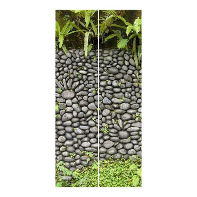 Zasłony panelowe wzory Kamienny mur z roślinami