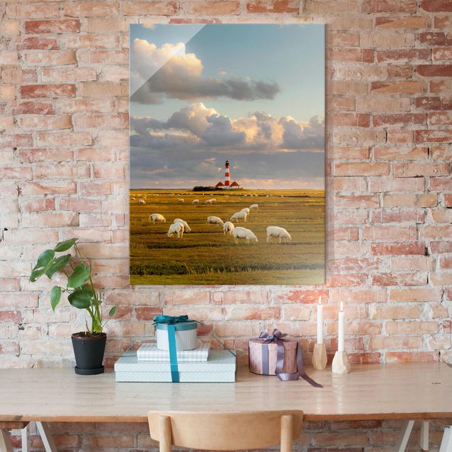 Obrazy na szkle portret Latarnia morska na Morzu Północnym ze stadem owiec