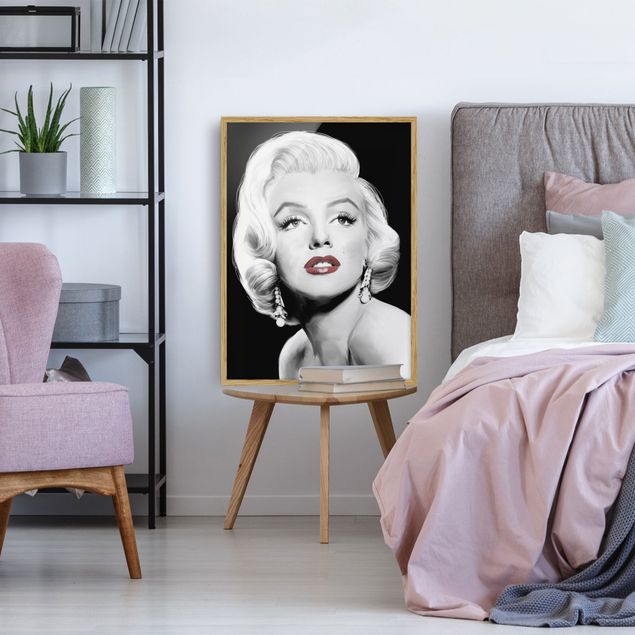 Obrazy w ramie do łazienki Marilyn z biżuterią na uszach